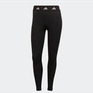 NWT. NEW. Adidas Black Techfit Leggings. SMALL.